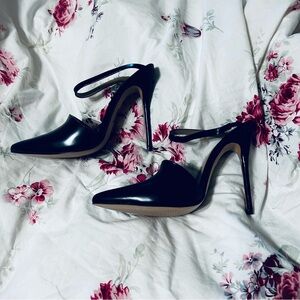 Mode Collective Black Heels